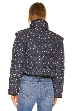 Resort 2021 Mael Puffer Outerwear 8 Resort 2021 Mael Puffer Outerwear