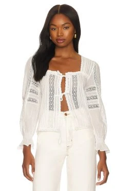 Fall 2022 Mackay Blouse