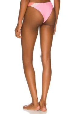 Fall 2022 Kabella Bottom Swim