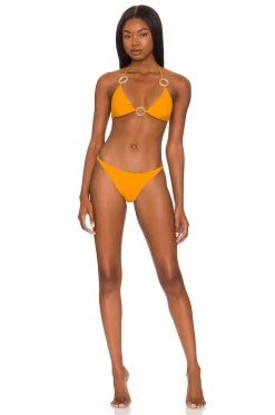 Summer 2022 Moda Top Swim