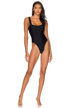 Fall 2022 Swim Flirty One Piece