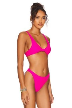 Fall 2022 Claudia Top