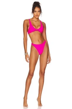 Fall 2022 Claudia Top