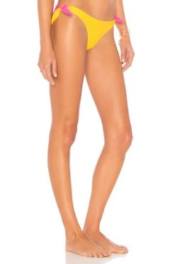 Spring 2018 Swim Nikki Bottom